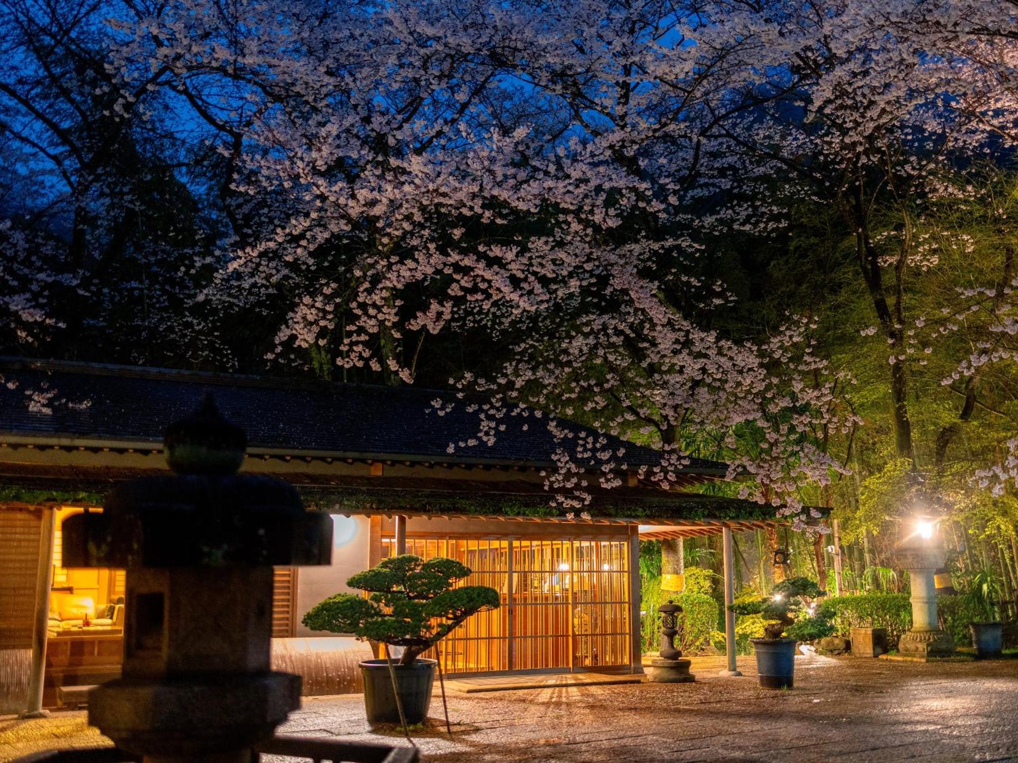 Oukai Villa Izumi Izumi  Екстериор снимка